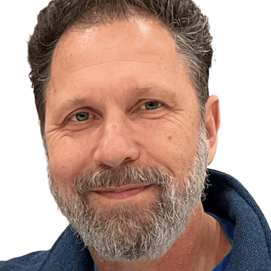 Joe Janowski Headshot BG removed