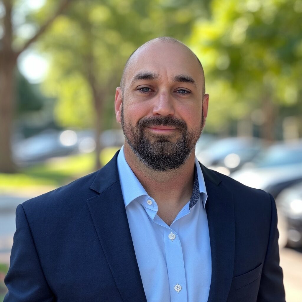 Trevor Maxwell Headshot